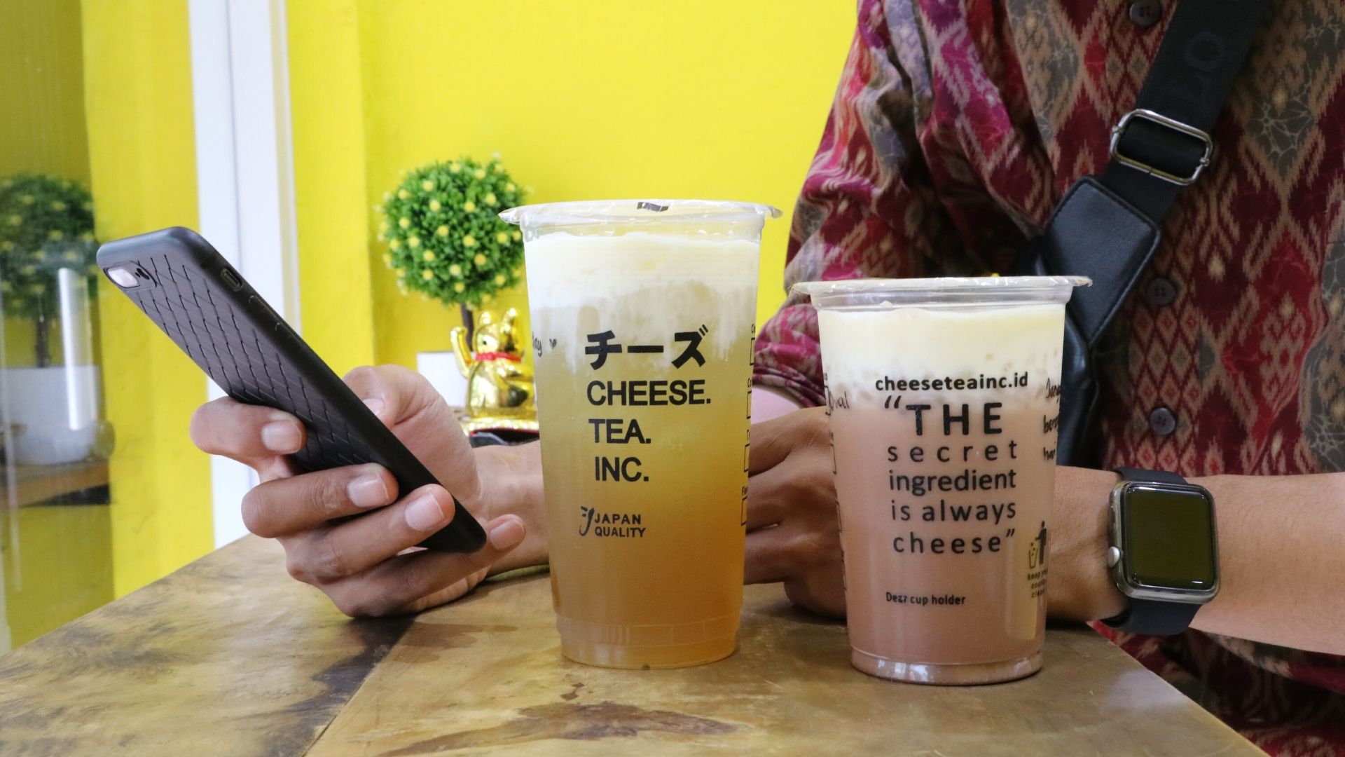 Bisnis Untuk Mahasiswa Minuman  Kekinian  Cheese Tea Memang 