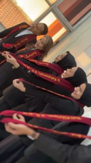 Pendidikan bukan hanya tentang teori, tapi tentang bagaimana membentuk pola pikir strategis dan jiwa kepemimpinan masa depan. 🎓✨Simak kesan dan pesan mahasiswa Magister Manajemen kami mengenai perjalanan transformasi akademik, jejaring profesional, dan pengalaman berharga selama perkuliahan.Siap mengambil langkah besar berikutnya untuk karier Anda? Bergabunglah bersama kami!#MagisterManajemen #MasterOfManagement #TestimoniMahasiswa #PendidikanPascasarjana #Leadership BusinessSchool”